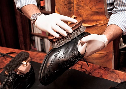Footwear cleaning & repair